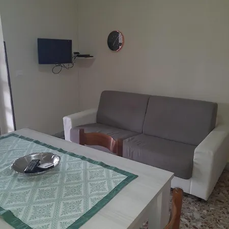 Casa Di Gerry Apartment *